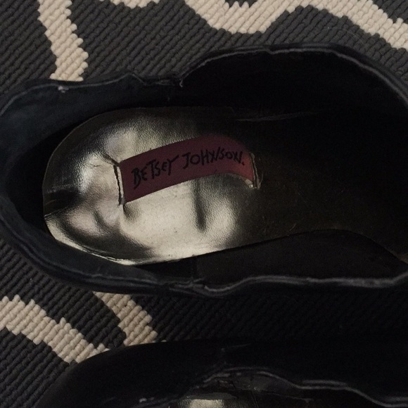 Booties - Picture 2 of 4